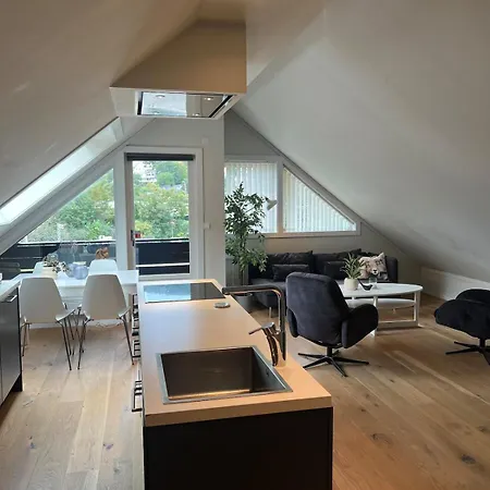 Apartment Central *